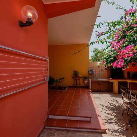 Il Piccolo Giardino Rooms & Breakfast Villasimius Bagian luar foto