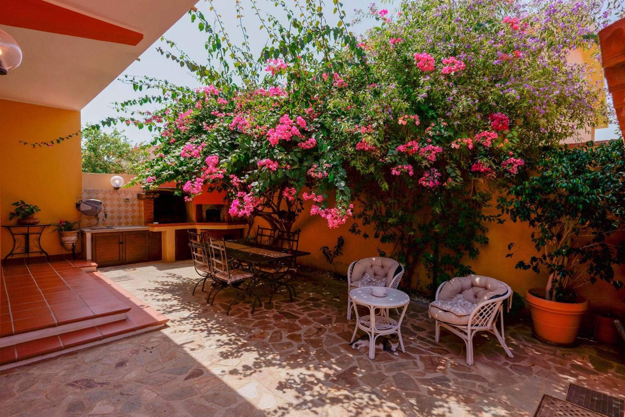 Il Piccolo Giardino Rooms & Breakfast Villasimius Bagian luar foto